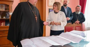 Maja Gojković razgovarala sa vladikom Vasilijem: Značajna podrška manastiru Krušedol