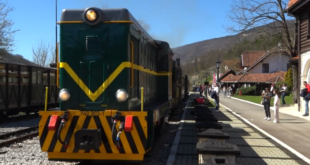 Voz „Nostalgija“ ponovo saobraća na Šarganskoj osmici!