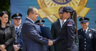 Dačić prisustvovao promociji 360 polaznika Centra za osnovnu policijsku obuku