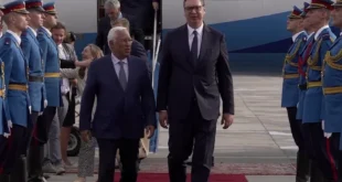 Vučić dočekao Antonija Koštu na aerodromu "Nikola Tesla"
