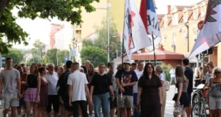 Brutalno gaženje Ustava Srbije! Blokaderi uvode diktaturu!