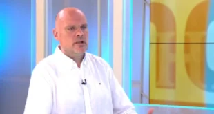 Blokaderi u panici: Direktor nedeljnika "Vreme" otkrio potpunu nemoć opozicije - Nemaju kandidata, znaju da ih čeka debakl! (VIDEO)