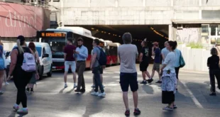 Skandal nad skandalima! Zamislite da glasate za blokadere, a onda vidite ovo... (VIDEO)