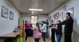 Kreativne radionice, humanitarne aktivnosti i obuka prve pomoći u Crvenom krstu Vrbas