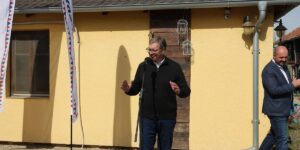 Sve im je jasnije da gube! Vučić sa narodom u Vrbasu: Nemojte da im damo priliku koju čekaju