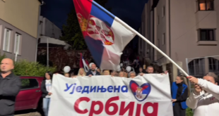 Narod iz Sremskih Karlovaca izašao da podrži Vučića- Skup liste „Aleksandar Vučić – Ujedinjena Srbija“