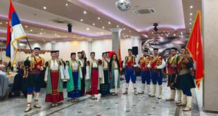 Folklorni ansambli KC Vrbas nastupili povodom značajnog datuma crnogorske zajednice